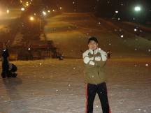 Sung-Gwan sous la neige