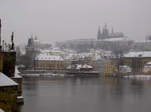 le château de Prague sous la neige